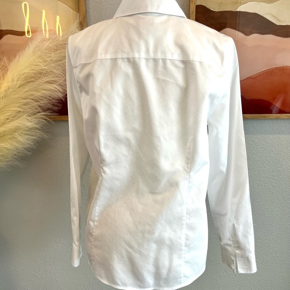Chico’s No Iron Classic White Button Down Blouse - Picture 3 of 7
